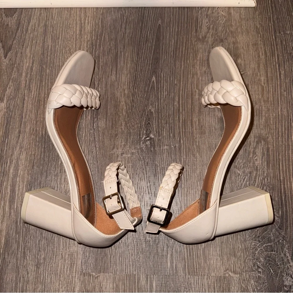 DV by Dolce Vita ivory Hassa braided ankle strap sandals heels 10